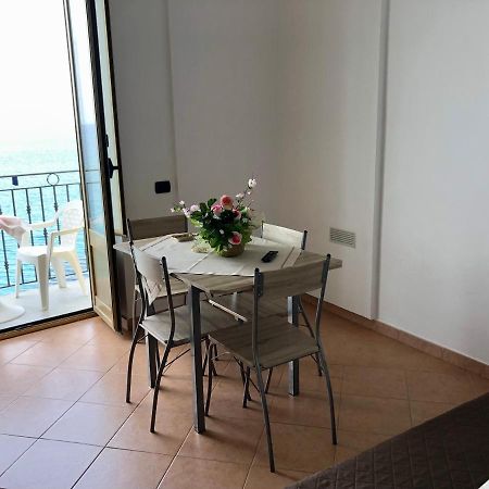 Apartamento La Casa Sulla Scogliera Cefalú Exterior foto
